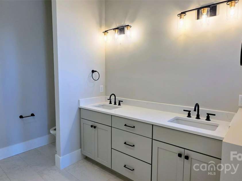 305 Easy Springs Road, Sapphire, NC 28774.  MLS# CAR4276940, YatesRealty ID 27506. 