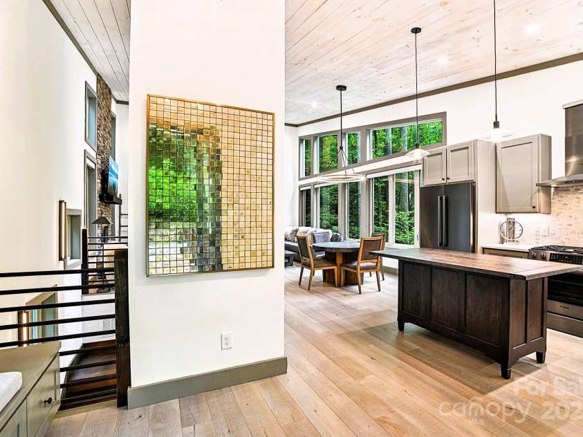 35 Creekside Village Court, Sapphire, NC 28774.  MLS# CAR4279036, YatesRealty ID 27508. 