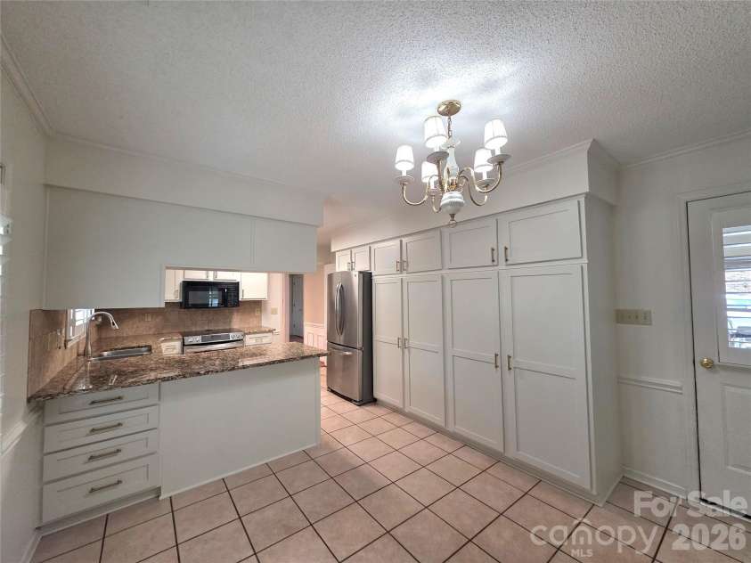 687 A Carlton Drive, Gastonia, NC 28054.  MLS# CAR4387963, YatesRealty ID 27508. 
