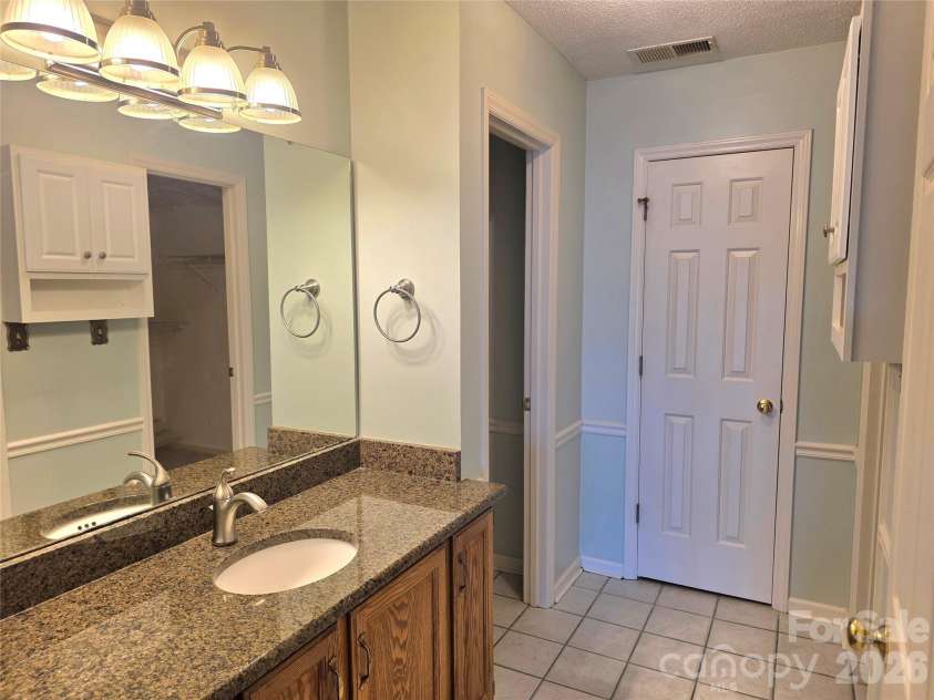 687 A Carlton Drive, Gastonia, NC 28054.  MLS# CAR4387963, YatesRealty ID 27508. 