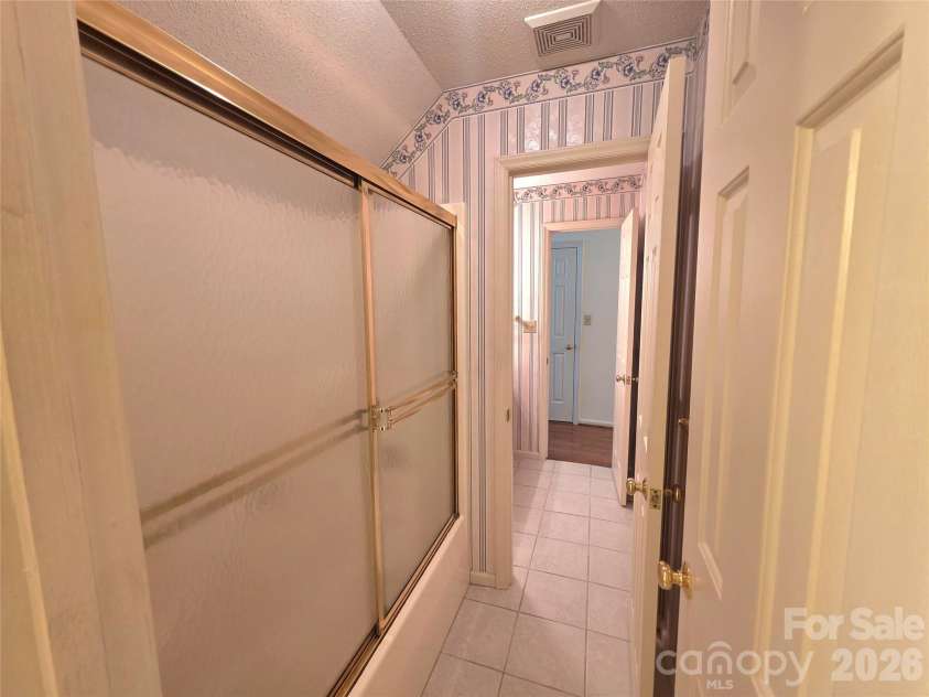687 A Carlton Drive, Gastonia, NC 28054.  MLS# CAR4387963, YatesRealty ID 27508. 