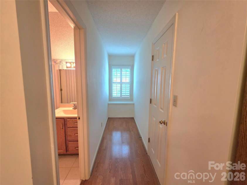 687 A Carlton Drive, Gastonia, NC 28054.  MLS# CAR4387963, YatesRealty ID 27508. 