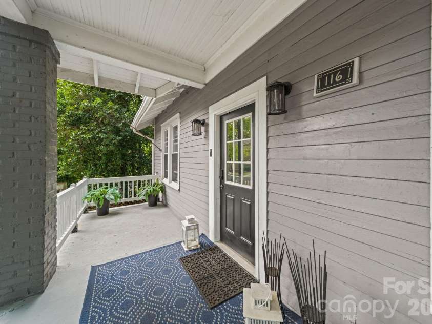 116 4th Avenue, Gastonia, NC 28052.  MLS# CAR4378737, YatesRealty ID 27509. 