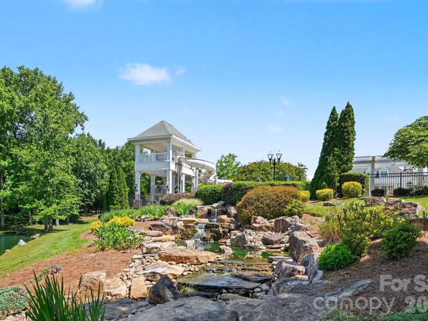 8435 Whitehawk Hill Road, Waxhaw, NC 28173.  MLS# CAR4381590, YatesRealty ID 27511. 