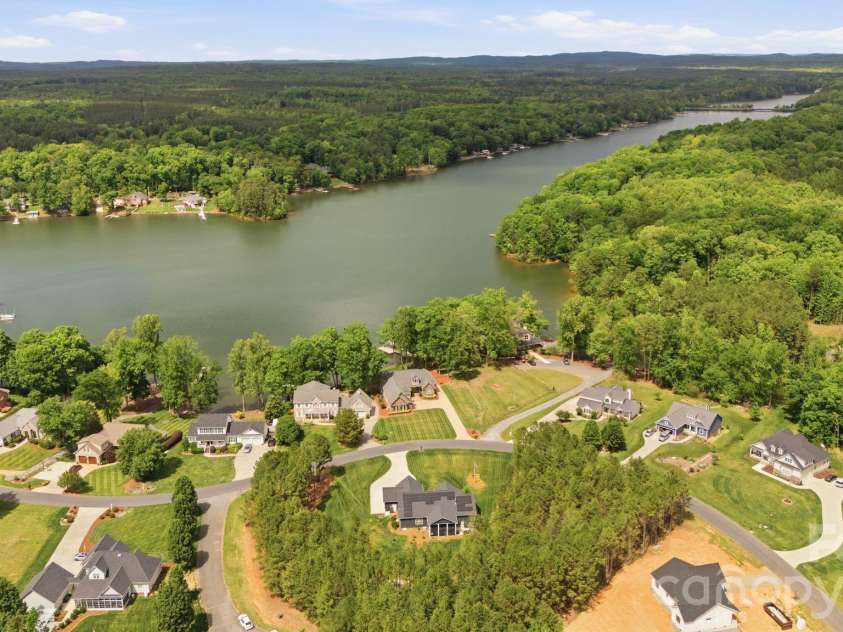 314 Potters Landing, Denton, NC 27239.  MLS# CAR4373532, YatesRealty ID 27512. 