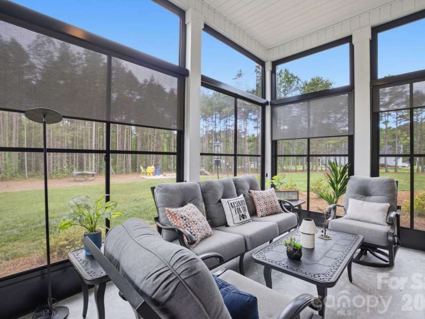 314 Potters Landing, Denton, NC 27239.  MLS# CAR4373532, YatesRealty ID 27512. 