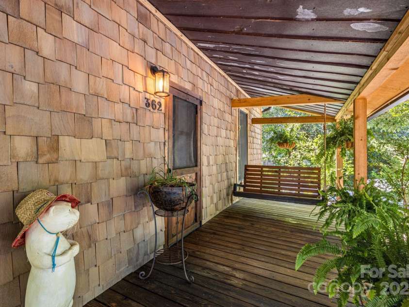 362 Spring Street, Hot Springs, NC 28743.  MLS# CAR4279244, YatesRealty ID 27512. 