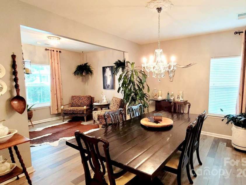 7170 Kenyon Drive, Denver, NC 28037.  MLS# CAR4266073, YatesRealty ID 27513. 