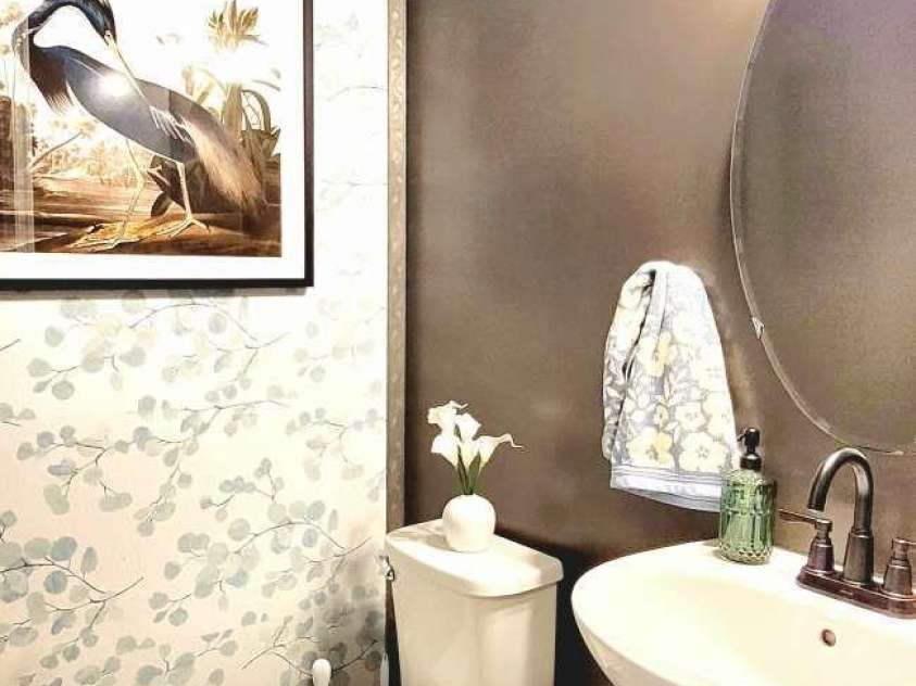 7170 Kenyon Drive, Denver, NC 28037.  MLS# CAR4266073, YatesRealty ID 27513. 