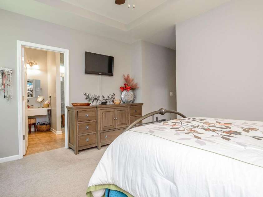 132 Half Moon Trail, Hendersonville, NC 28792.  MLS# CAR4270377, YatesRealty ID 27514. 