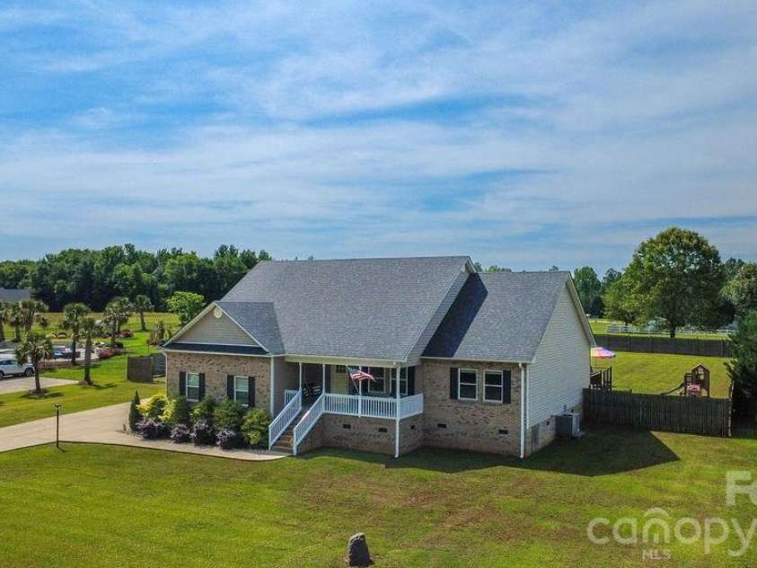267 Church Street, McConnells, SC 29726.  MLS# CAR4388092, YatesRealty ID 27515. 
