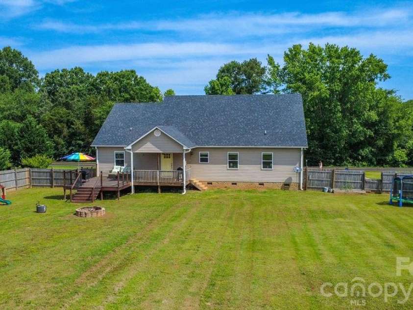 267 Church Street, McConnells, SC 29726.  MLS# CAR4388092, YatesRealty ID 27515. 