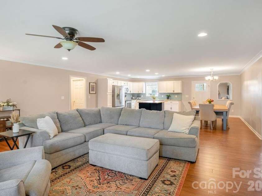 267 Church Street, McConnells, SC 29726.  MLS# CAR4388092, YatesRealty ID 27515. 