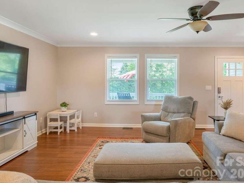 267 Church Street, McConnells, SC 29726.  MLS# CAR4388092, YatesRealty ID 27515. 