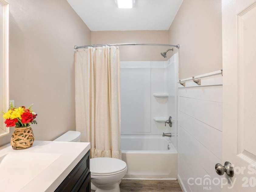 267 Church Street, McConnells, SC 29726.  MLS# CAR4388092, YatesRealty ID 27515. 