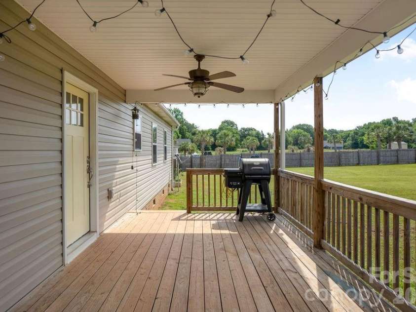 267 Church Street, McConnells, SC 29726.  MLS# CAR4388092, YatesRealty ID 27515. 
