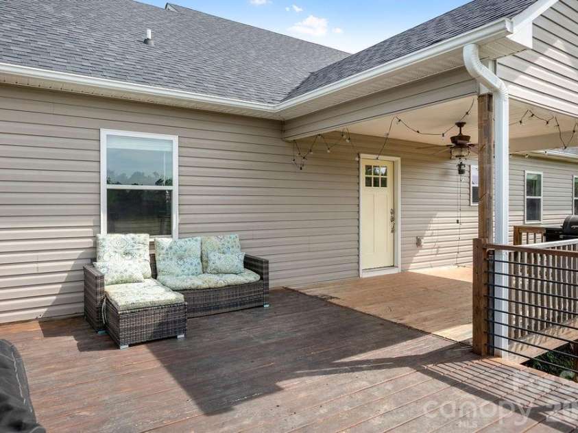 267 Church Street, McConnells, SC 29726.  MLS# CAR4388092, YatesRealty ID 27515. 