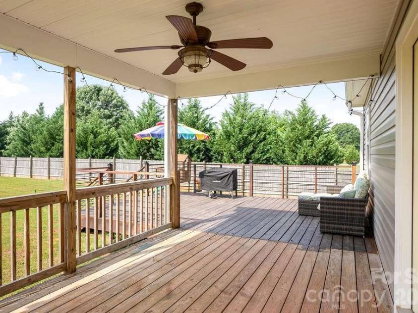 267 Church Street, McConnells, SC 29726.  MLS# CAR4388092, YatesRealty ID 27515. 
