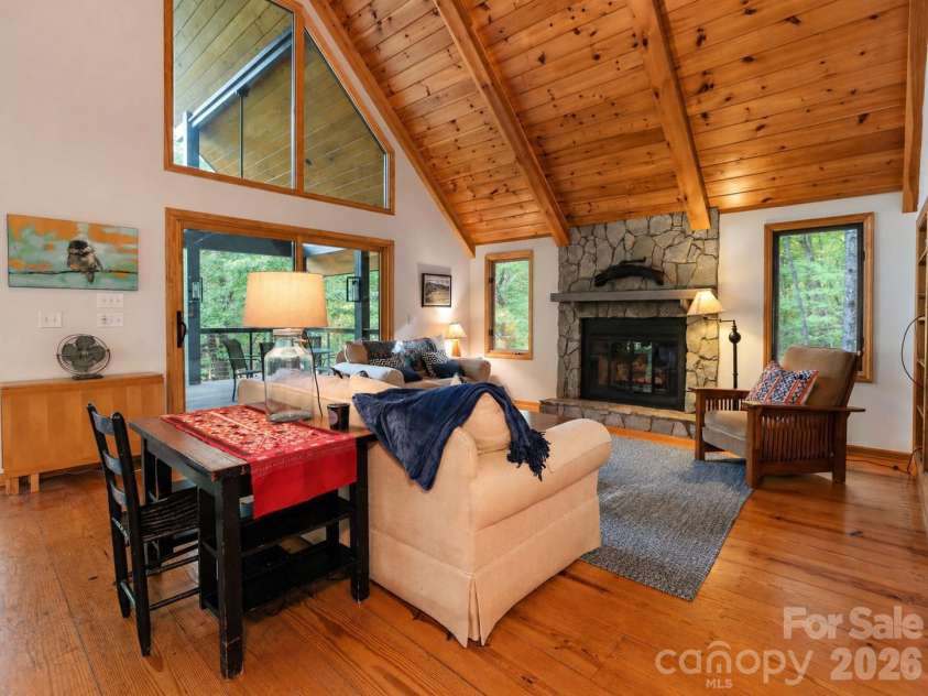 331 Quail Ridge Road, Lake Lure, NC 28746.  MLS# CAR4378555, YatesRealty ID 27517. 