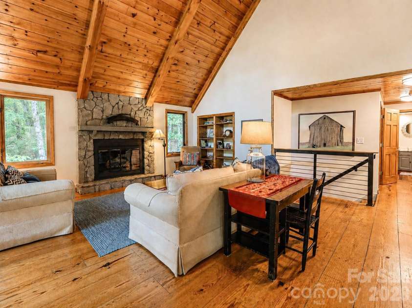 331 Quail Ridge Road, Lake Lure, NC 28746.  MLS# CAR4378555, YatesRealty ID 27517. 