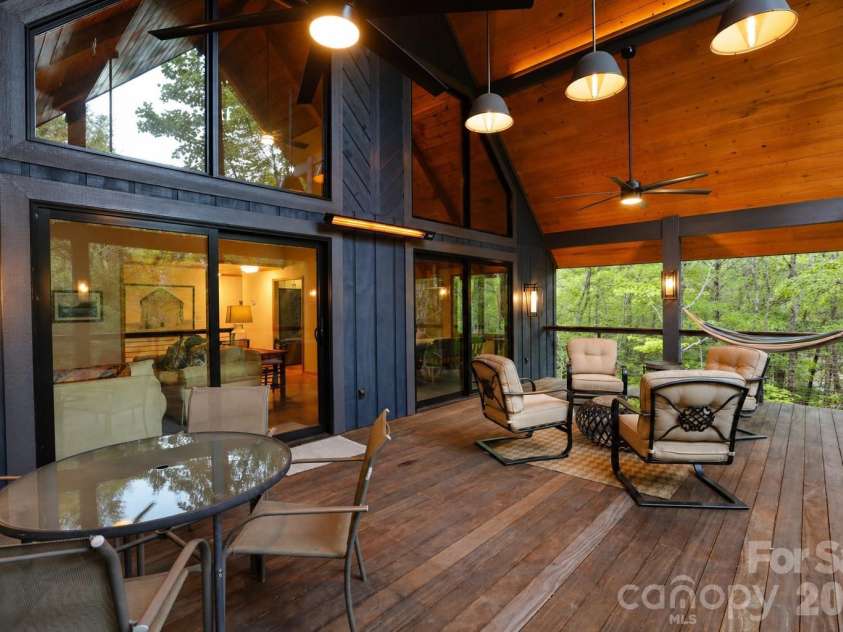 331 Quail Ridge Road, Lake Lure, NC 28746.  MLS# CAR4378555, YatesRealty ID 27517. 