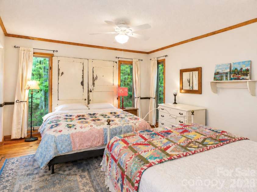 331 Quail Ridge Road, Lake Lure, NC 28746.  MLS# CAR4378555, YatesRealty ID 27517. 
