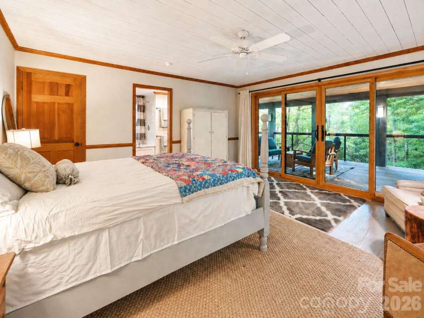 331 Quail Ridge Road, Lake Lure, NC 28746.  MLS# CAR4378555, YatesRealty ID 27517. 