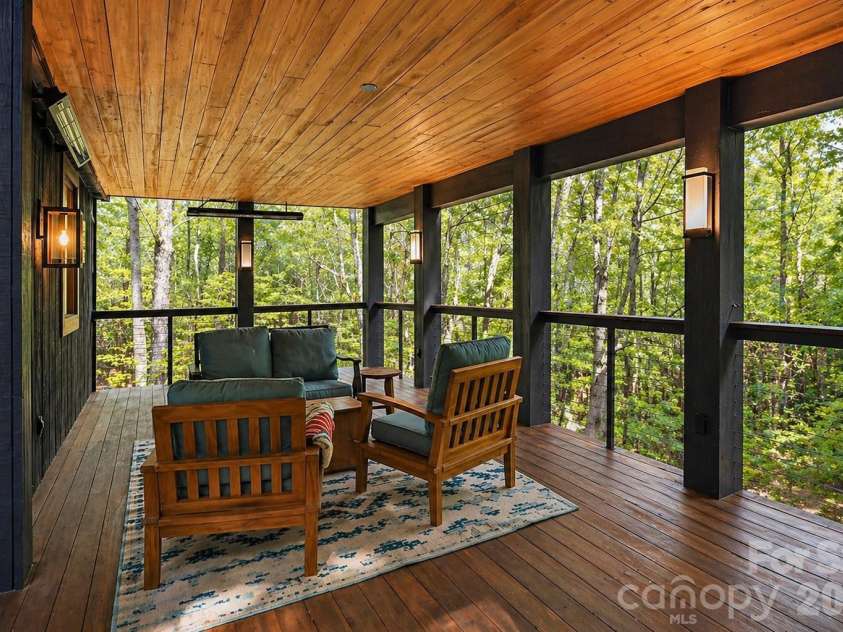 331 Quail Ridge Road, Lake Lure, NC 28746.  MLS# CAR4378555, YatesRealty ID 27517. 