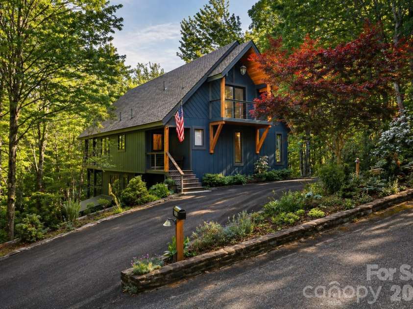 331 Quail Ridge Road, Lake Lure, NC 28746.  MLS# CAR4378555, YatesRealty ID 27517. 