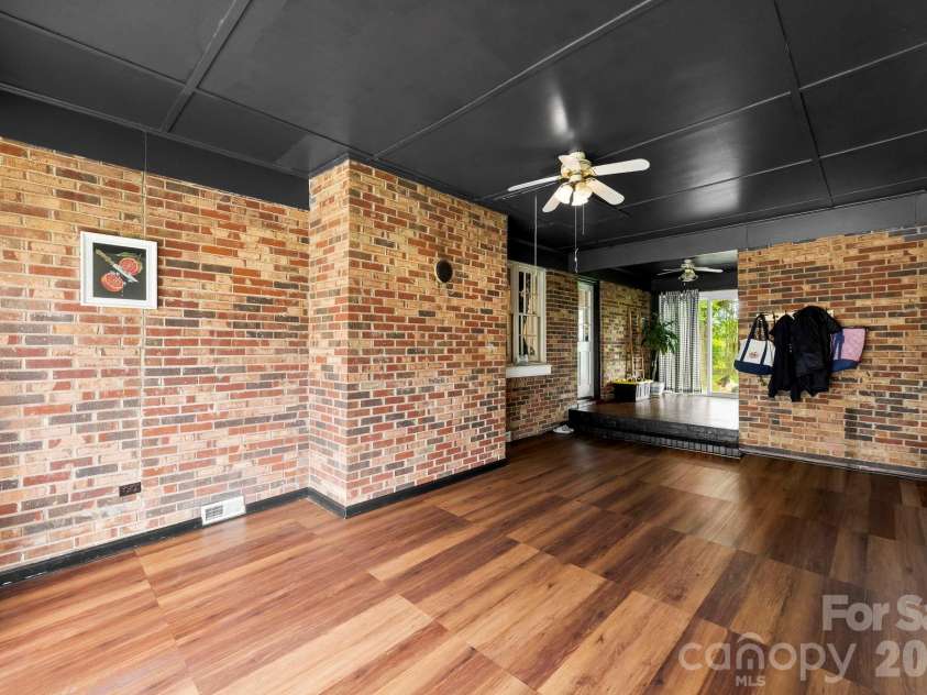 2829 Bettis Road, Grover, NC 28073.  MLS# CAR4386949, YatesRealty ID 27518. 