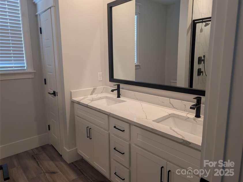 1324 Copper Leaf Drive, Rock Hill, SC 29732.  MLS# CAR4279687, YatesRealty ID 27521. 