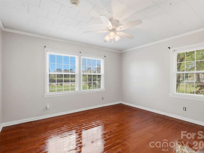 2670 Olivers Cross Road, Newton, NC 28658.  MLS# CAR4365512, YatesRealty ID 27521. 
