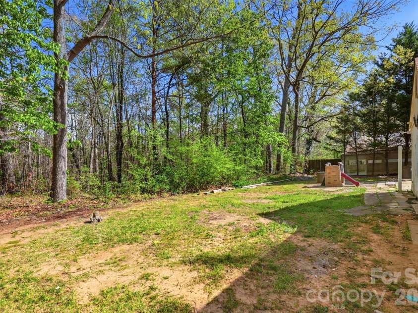 2670 Olivers Cross Road, Newton, NC 28658.  MLS# CAR4365512, YatesRealty ID 27521. 
