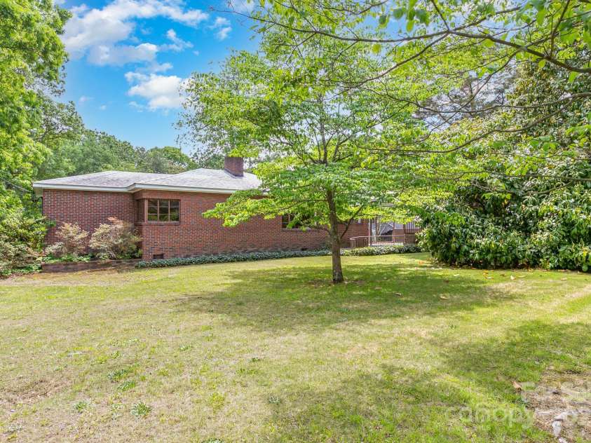 1102 13th Street, Kannapolis, NC 28083.  MLS# CAR4255636, YatesRealty ID 27523. 