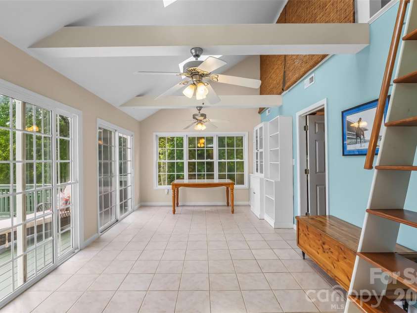 183 Greenlea Circle, Taylorsville, NC 28681.  MLS# CAR4382982, YatesRealty ID 27523. 