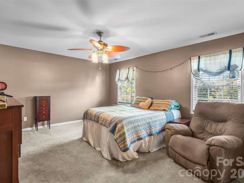 183 Greenlea Circle, Taylorsville, NC 28681.  MLS# CAR4382982, YatesRealty ID 27523. 