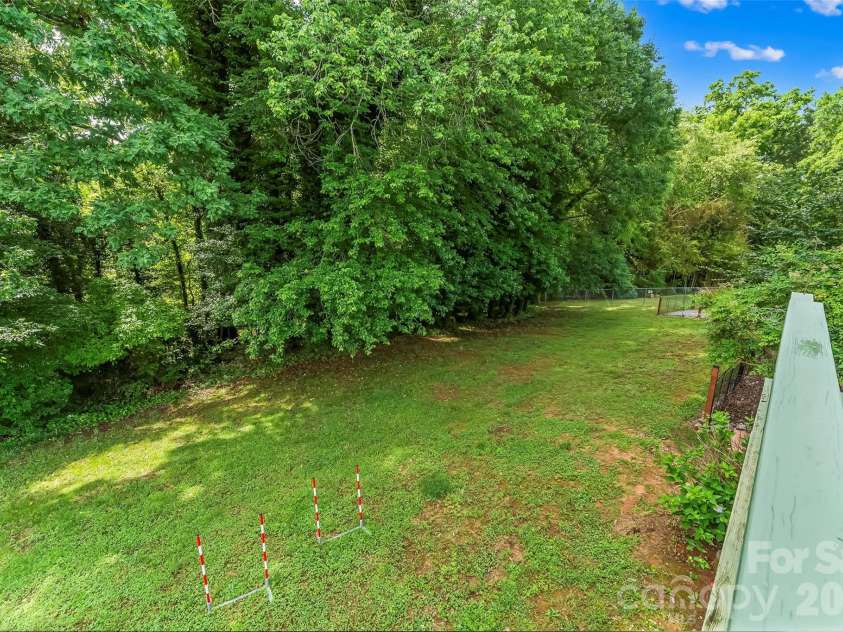 183 Greenlea Circle, Taylorsville, NC 28681.  MLS# CAR4382982, YatesRealty ID 27523. 