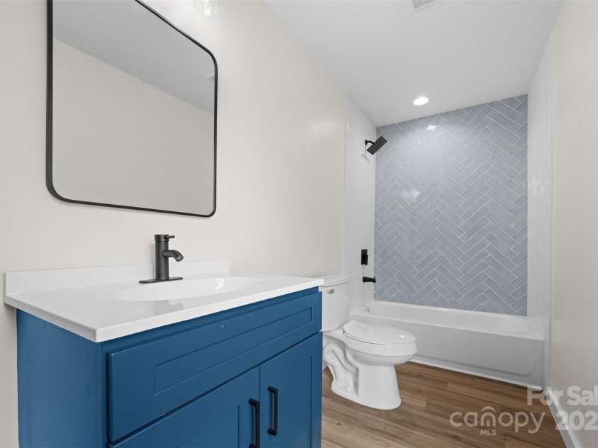 1076 Henderson Street, Marion, NC 28752.  MLS# CAR4265053, YatesRealty ID 27526. 