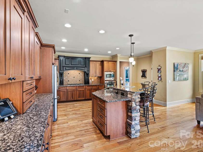 336 Kenway Loop, Mooresville, NC 28117.  MLS# CAR4387334, YatesRealty ID 27527. 