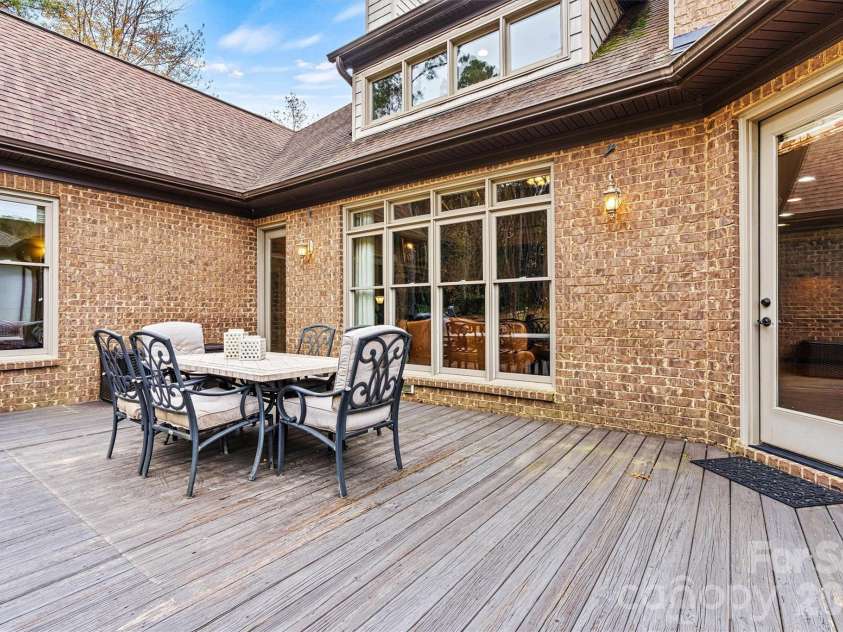 336 Kenway Loop, Mooresville, NC 28117.  MLS# CAR4387334, YatesRealty ID 27527. 