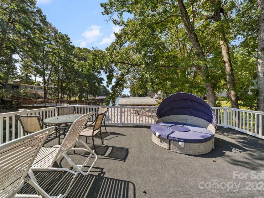 696 Springwood Drive, Mount Gilead, NC 27306.  MLS# CAR4279516, YatesRealty ID 27528. 