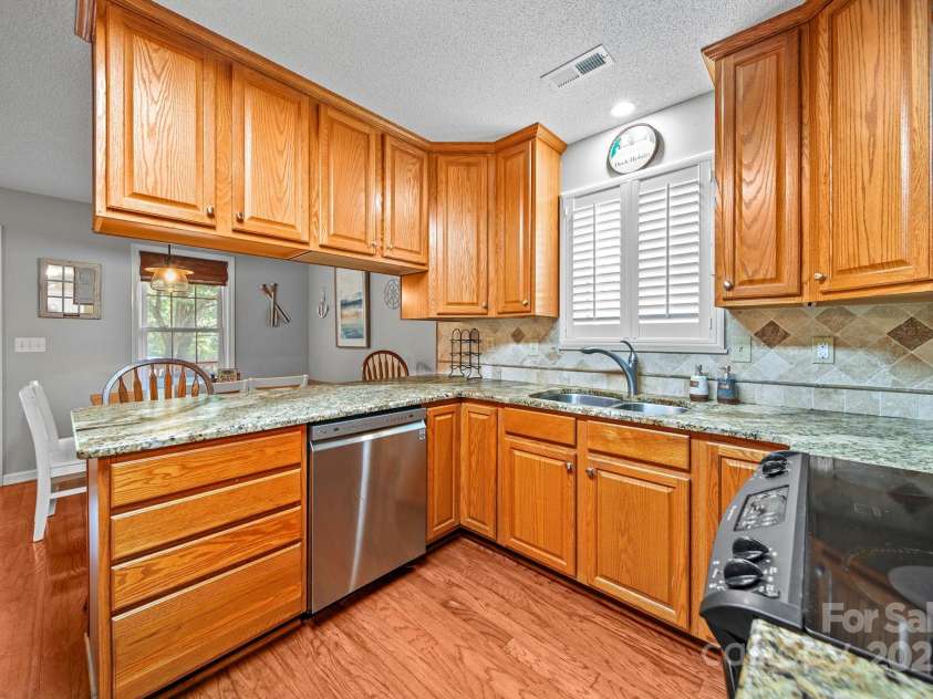 696 Springwood Drive, Mount Gilead, NC 27306.  MLS# CAR4279516, YatesRealty ID 27528. 