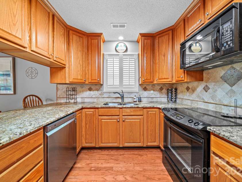 696 Springwood Drive, Mount Gilead, NC 27306.  MLS# CAR4279516, YatesRealty ID 27528. 