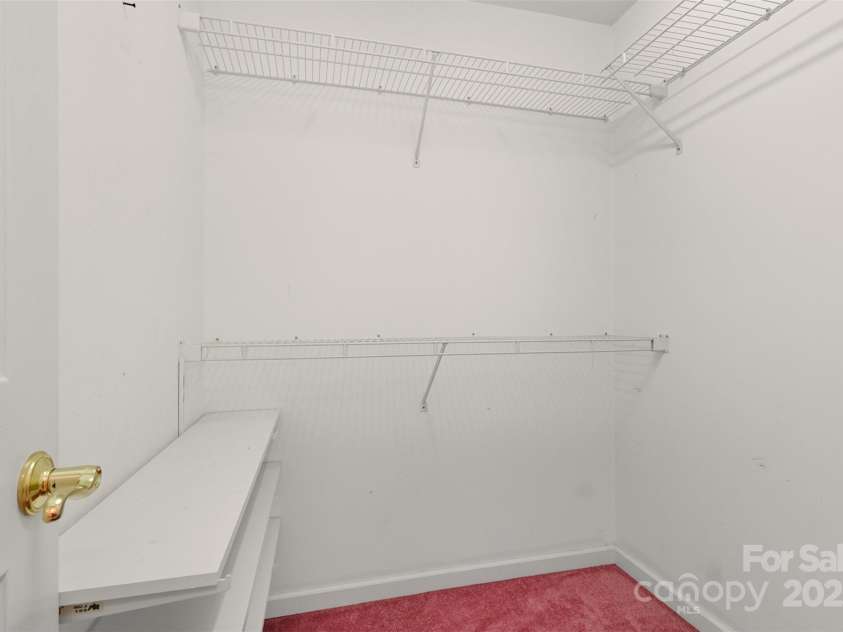 207 Milford Drive, Salisbury, NC 28144.  MLS# CAR4309559, YatesRealty ID 2753. 