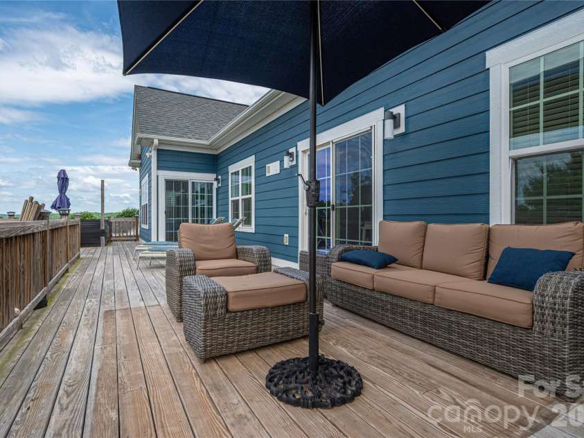 2725 Eagle Drive, Lincolnton, NC 28092.  MLS# CAR4387152, YatesRealty ID 27532. Oversized back deck
