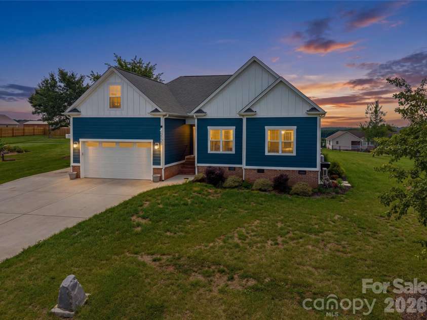 2725 Eagle Drive, Lincolnton, NC 28092.  MLS# CAR4387152, YatesRealty ID 27532. Watch the beautiful sunsets from your back deck