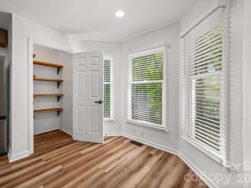 5043 Suwarrow Circle, Tega Cay, SC 29708.  MLS# CAR4379633, YatesRealty ID 27533. 