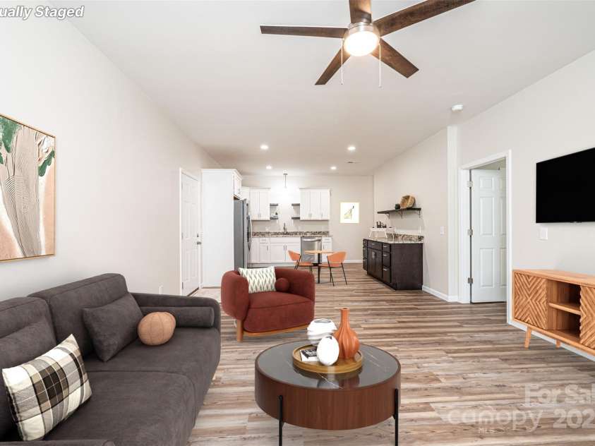 1214 Winter Place, Lenoir, NC 28645.  MLS# CAR4293301, YatesRealty ID 27534. 