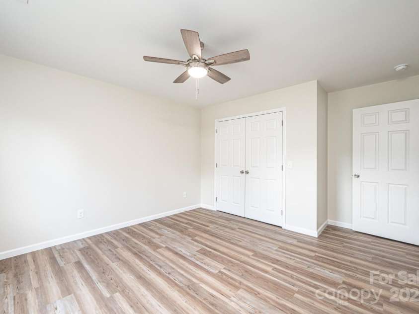 1214 Winter Place, Lenoir, NC 28645.  MLS# CAR4293301, YatesRealty ID 27534. 