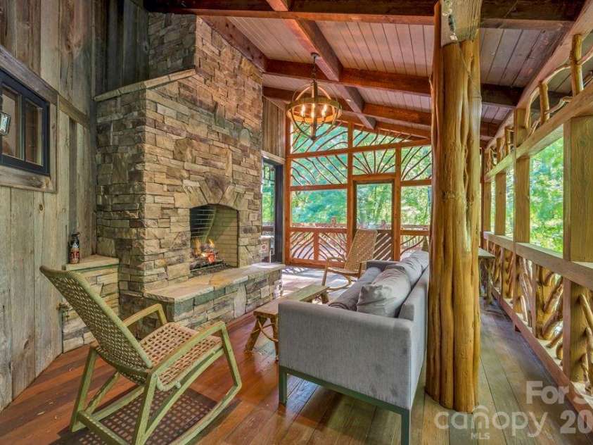 355 Oakley Green None, Boone, NC 28607.  MLS# CAR4382416, YatesRealty ID 27534. Screened portion of deck